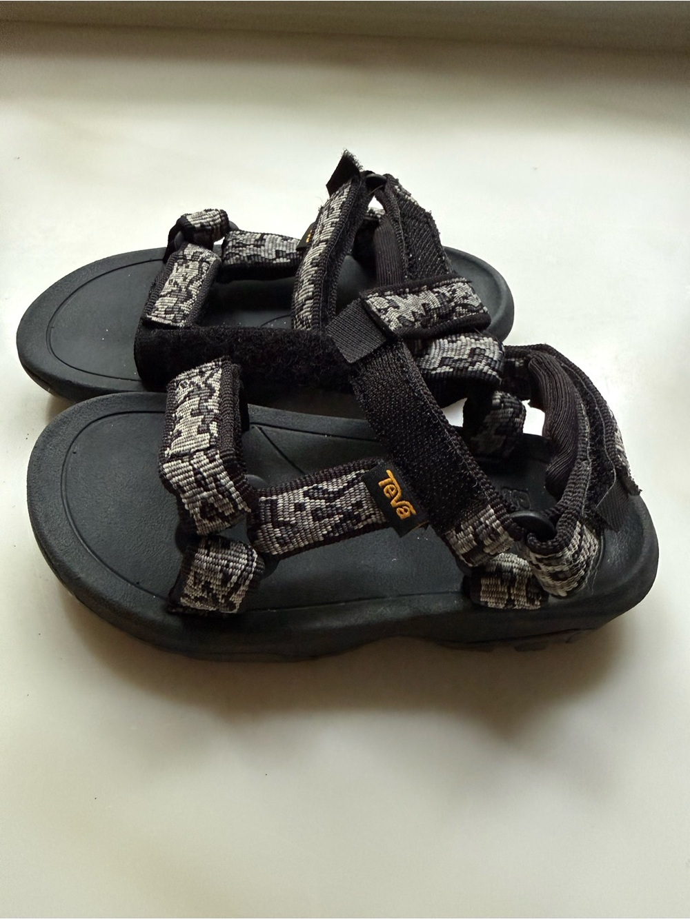 Toddler Tevas
